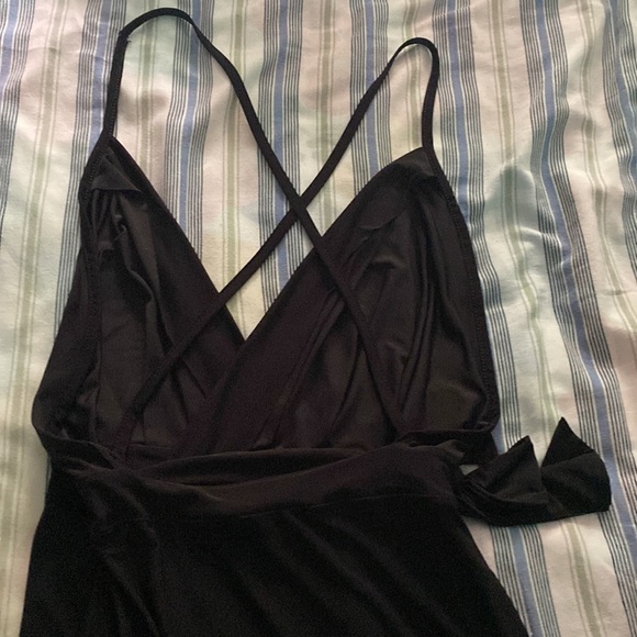 Slinky wrap tie dress - Picture 3 of 4